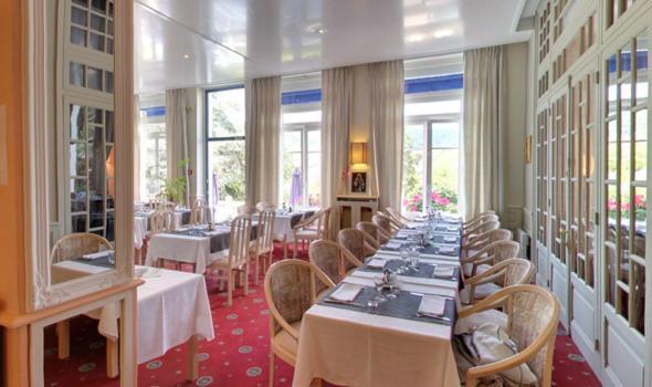 Bellevue Hotel Chatel-Guyon Exterior photo