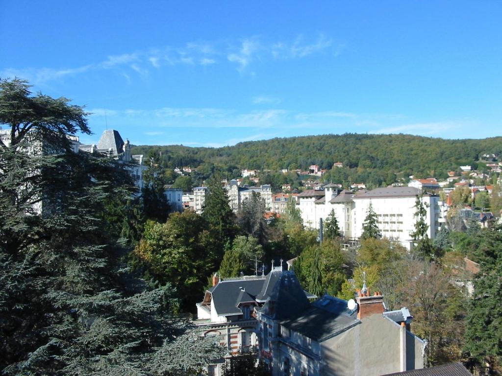 Bellevue Hotel Chatel-Guyon Exterior photo